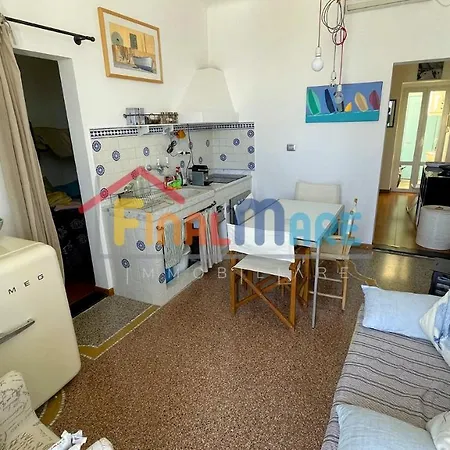 Appartamento Sul Mare Finale Ligure